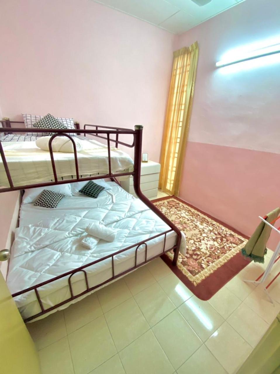 Homestay Desa Tikam Batu 숭가이페타니 외부 사진